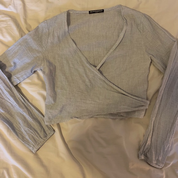 Brandy Melville Blue and White Pinstripe Wrap Top - Picture 2 of 3
